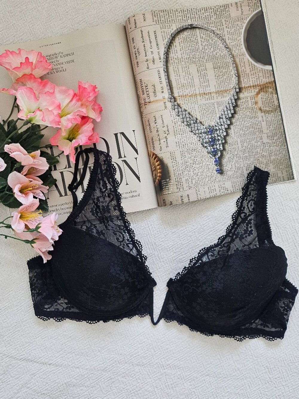 Black Fuchsia Lace Underwire Bra - Black, Size 36C